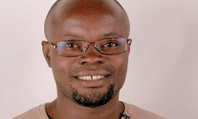 Togo : Gnimdéwa Atakpama offre un énorme gâteau à Faure Gnassingbé pour son anniversaire
