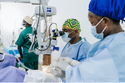 17 000 cas de cataracte pris en charge : le Togo mobilisé pour l’inclusion des personnes malvoyantes