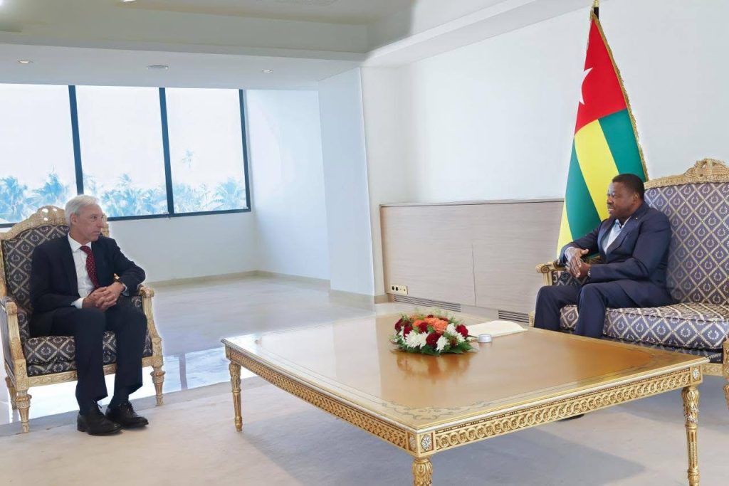 Coopération : l’UE promet son soutien au Togo dans les énergies renouvelables et l’économie numérique